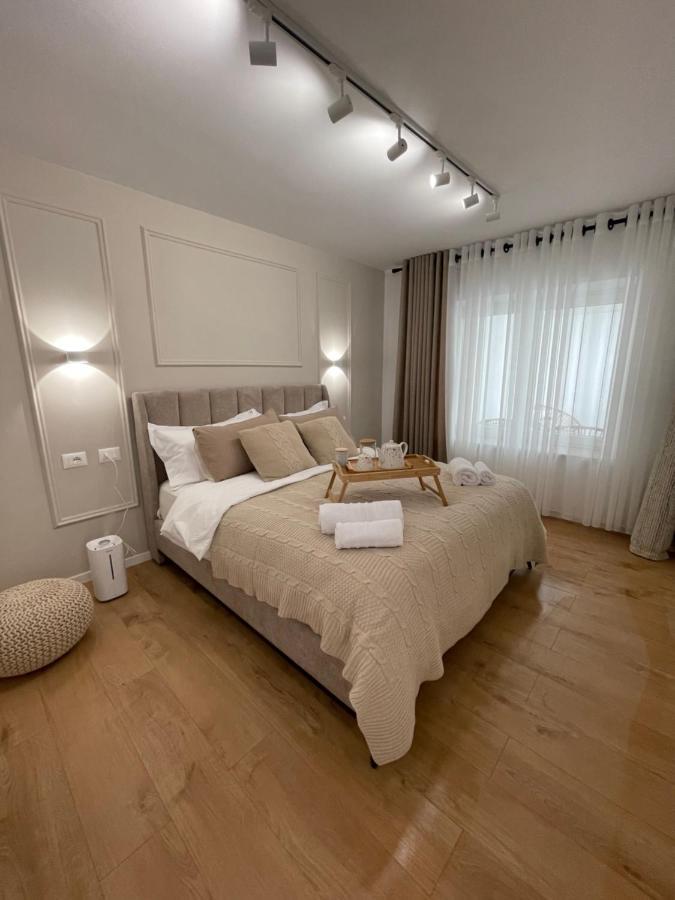 Square Inn Tirana City Center Exterior photo